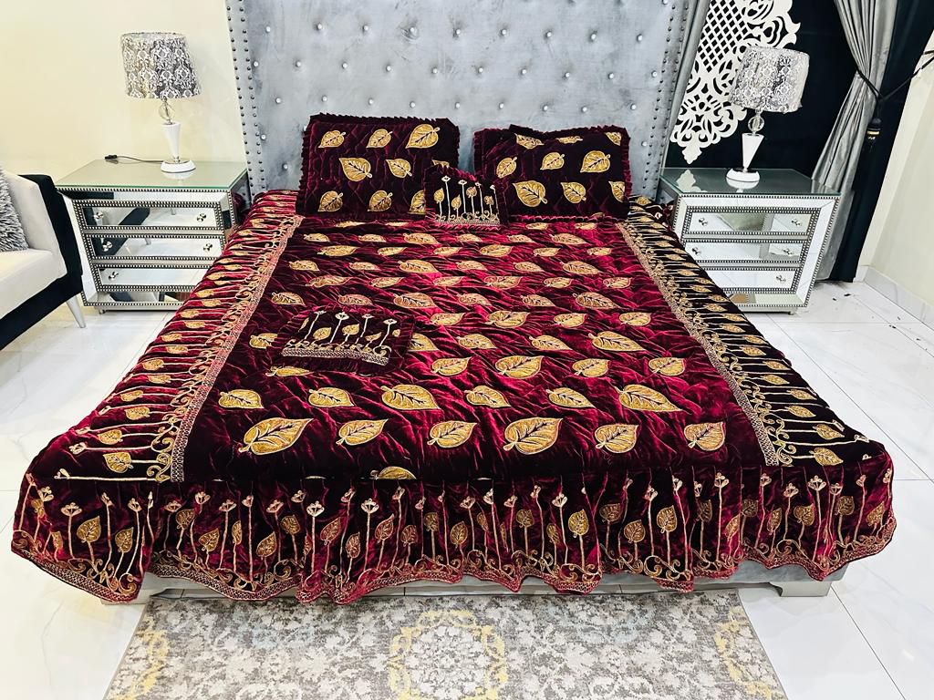 Design 103 - Fancy Bridal Velvet Bed Sheet Set Beautifull Design - Full Bed Sheet Set - Cushions Set - Pillow Set