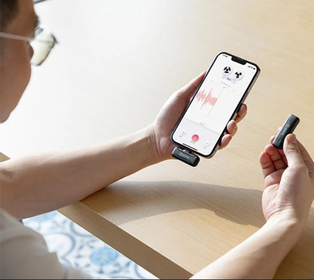 Dual Channel Wireless Microphone System with USB Type-C & iPhone Connector for Mobile Devices