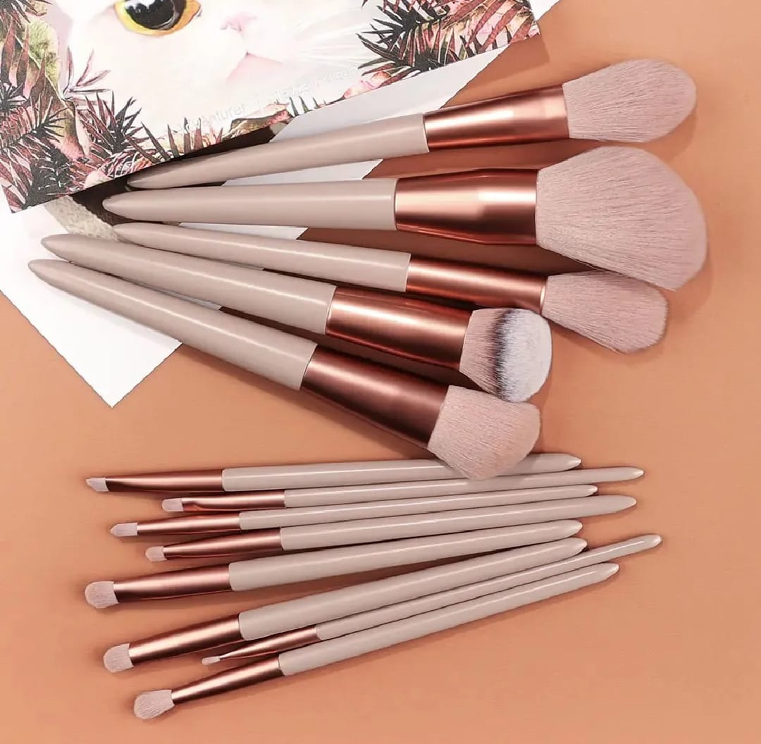 Premium 13 PCS Makeup Brushes Set Soft Hair Eyeshadow Contour Concealer Eyeliner Beauty Brush Foundation Makeup Cosmetic tools