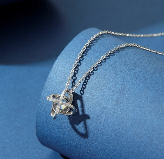 1pcs Steel Color Necklace Ladies Cold Wind Four Leaf Clover With Diamonds Brass Pendant Jewelry