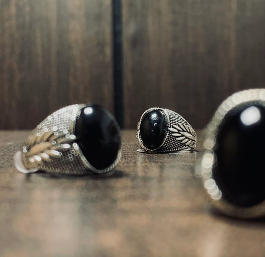 Eternal Mystique: Vintage Turkish Handmade Onyx Oval Ring