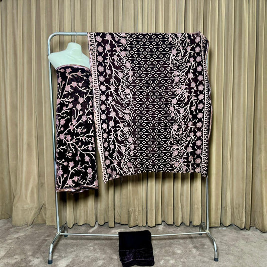 Palachi (پلچھی) Design 106 Velvet Unstitch Suit in Elegant Design & Colors (Shalwar, Kameez & Dubatta)