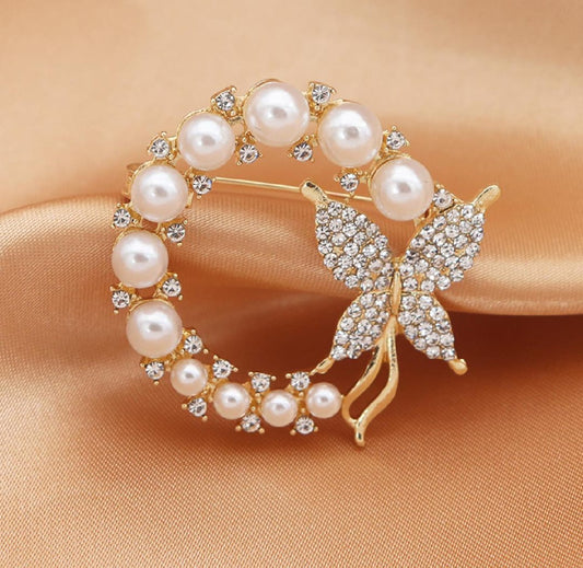 Classic Pearls Butterfly Pins Brooches For Women Girls Elegant Trendy Butterfly Brooch Pin Fashion Jewelry Gifts