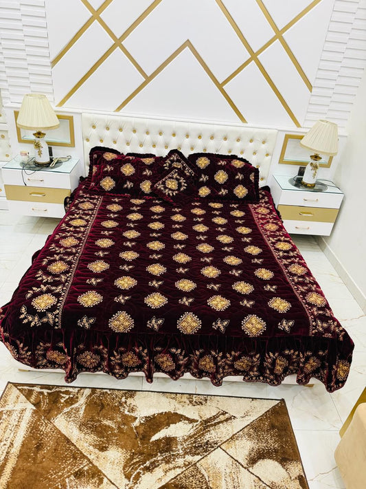 Design 107 - Fancy Bridal Velvet Bed Sheet Set Beautifull Design - Full Bed Sheet Set - Cushions Set - Pillow Set