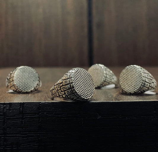 Pyramid Enigma: Silver Dot Signet Patterned Embroidered Ring