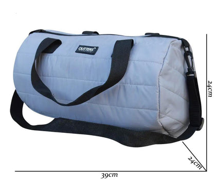 Traveling Bag Polyester fabric water resistance.